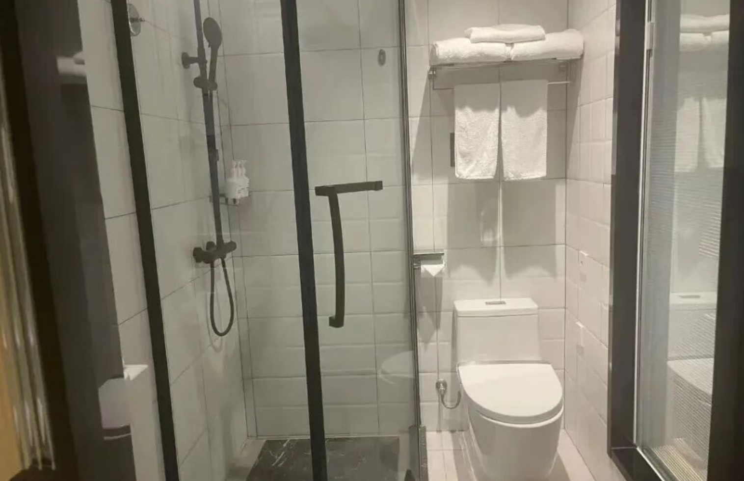 56520da68d2345f78458d508cb839ca0