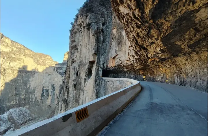 569bc5f04d4c438324e3f1debba14ccd-sz_818203