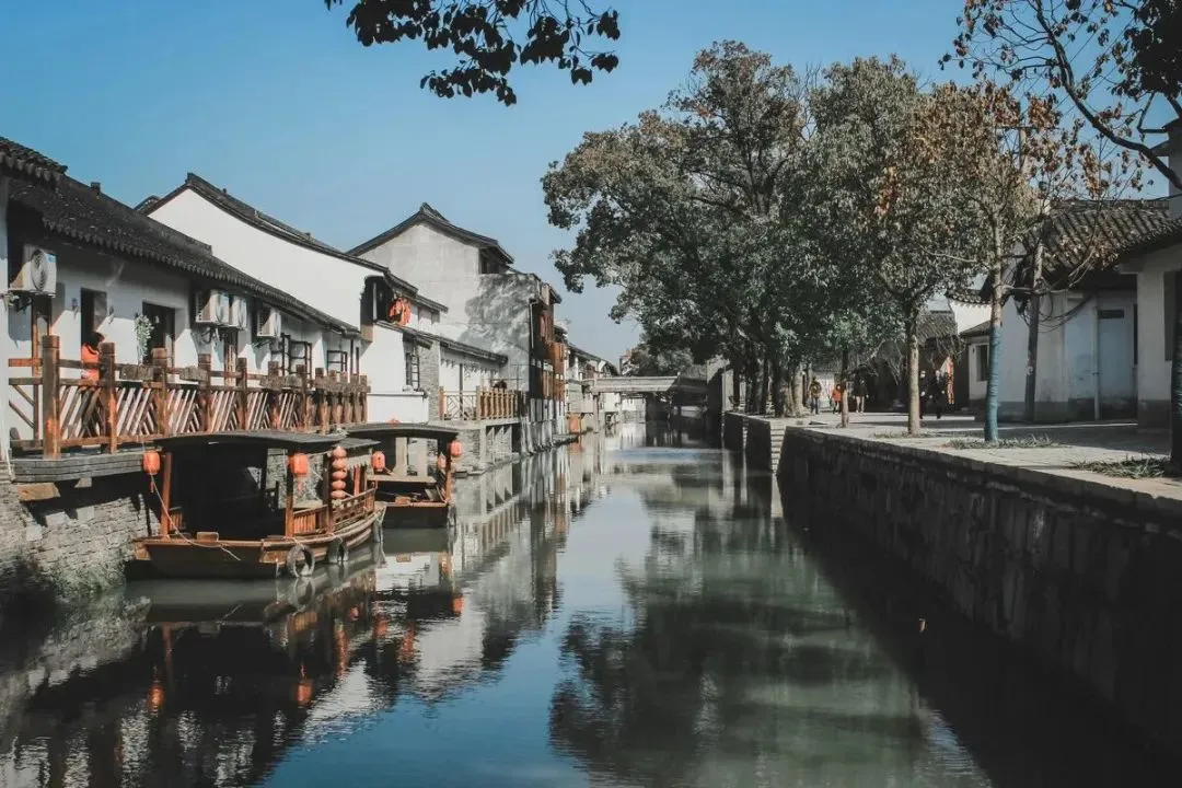 5736b699f06381fe18dce674d5c7e345-sz_152348