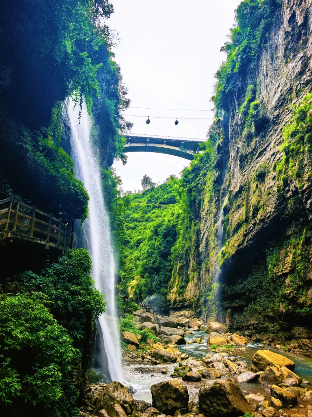 582ea1a5ad501685114e4172b9d6d229-sz_2960445