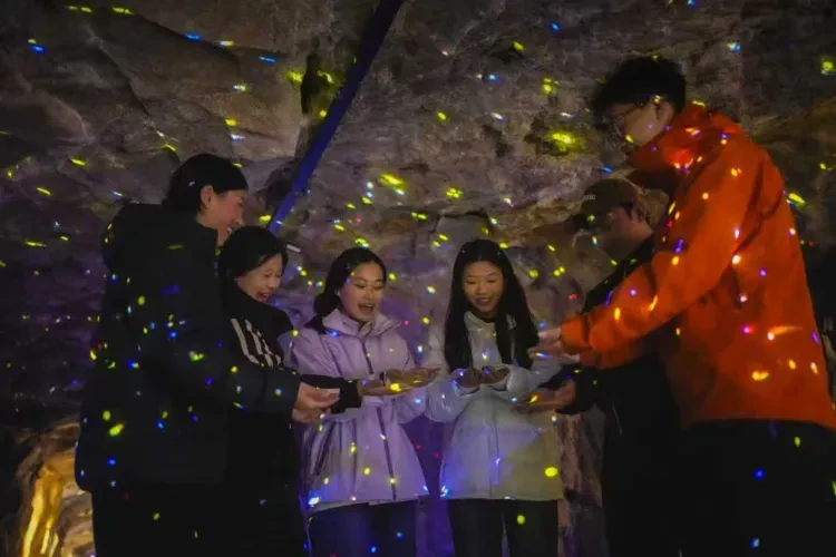 5917f5c6826b93b9ef1b69fe1a63ef76-sz_1979406