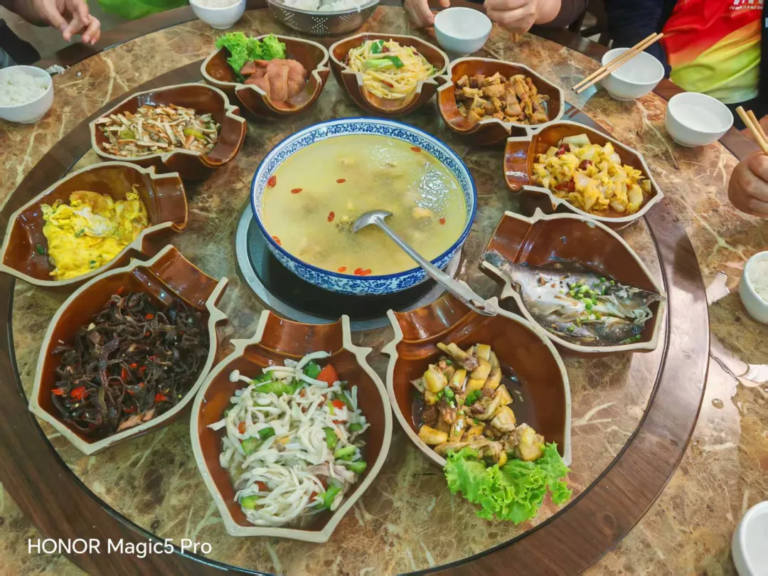 5e6e68e3ff1c8a3b5cc267ef2b3eec1a-sz_3690537 5e6e68e3ff1c8a3b5cc267ef2b3eec1a-sz_3690537