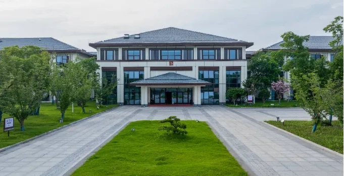 ★醉扬州★湖光塔景★一价全含★品质纯玩★特别安排入住清水潭区内·扬州高邮度假半自由行3日