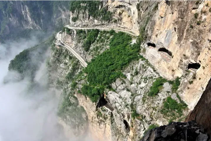 67671af20692424bc5be1848943448a4-sz_969727