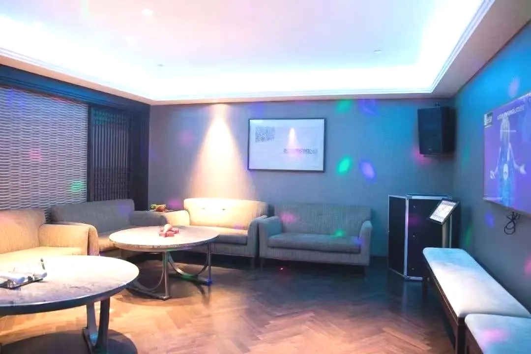 6d08b06377d4840ca8a844f7ffbcb8ff-sz_102795