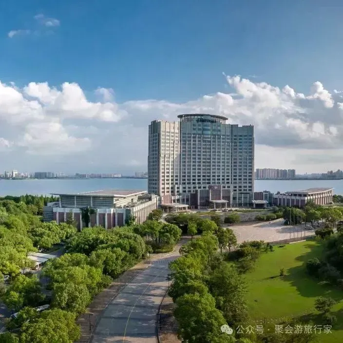 7510b189fa0fec178198c1e65bcb24fb-sz_88243