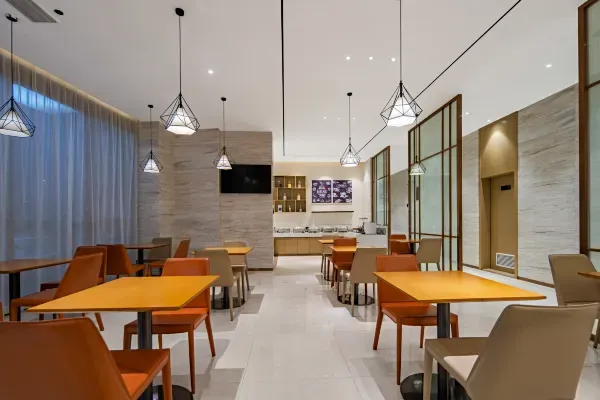 7927f30b68f08364ff7866d3321e4246-sz_369031