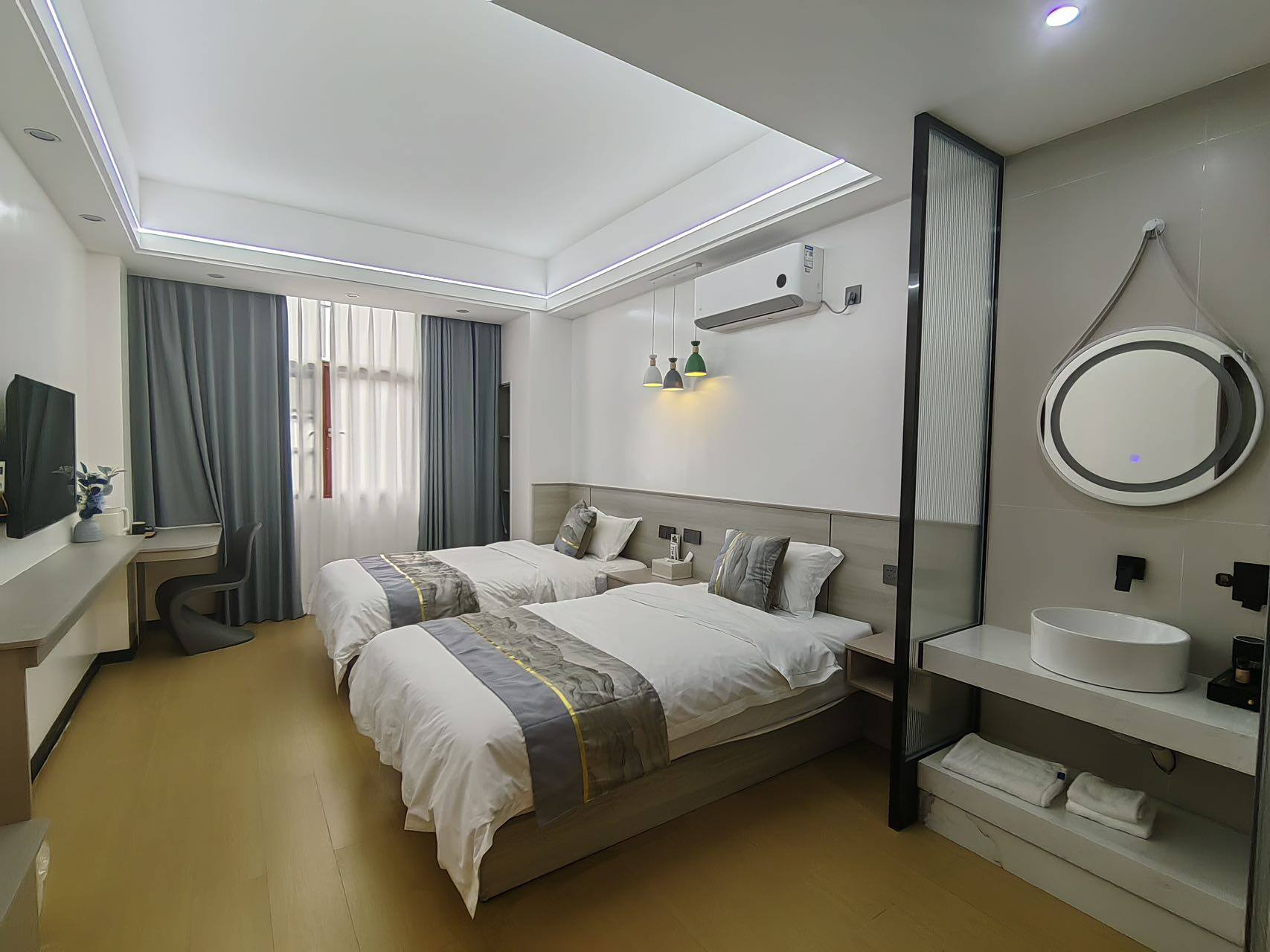 7f9849b6ce9a0edc7853771e03eb8cef-sz_172303