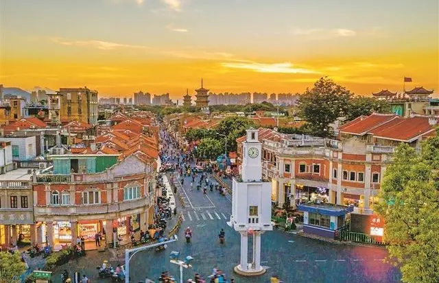 82d31e6a796b41d50b2467a736e84d80-sz_76718