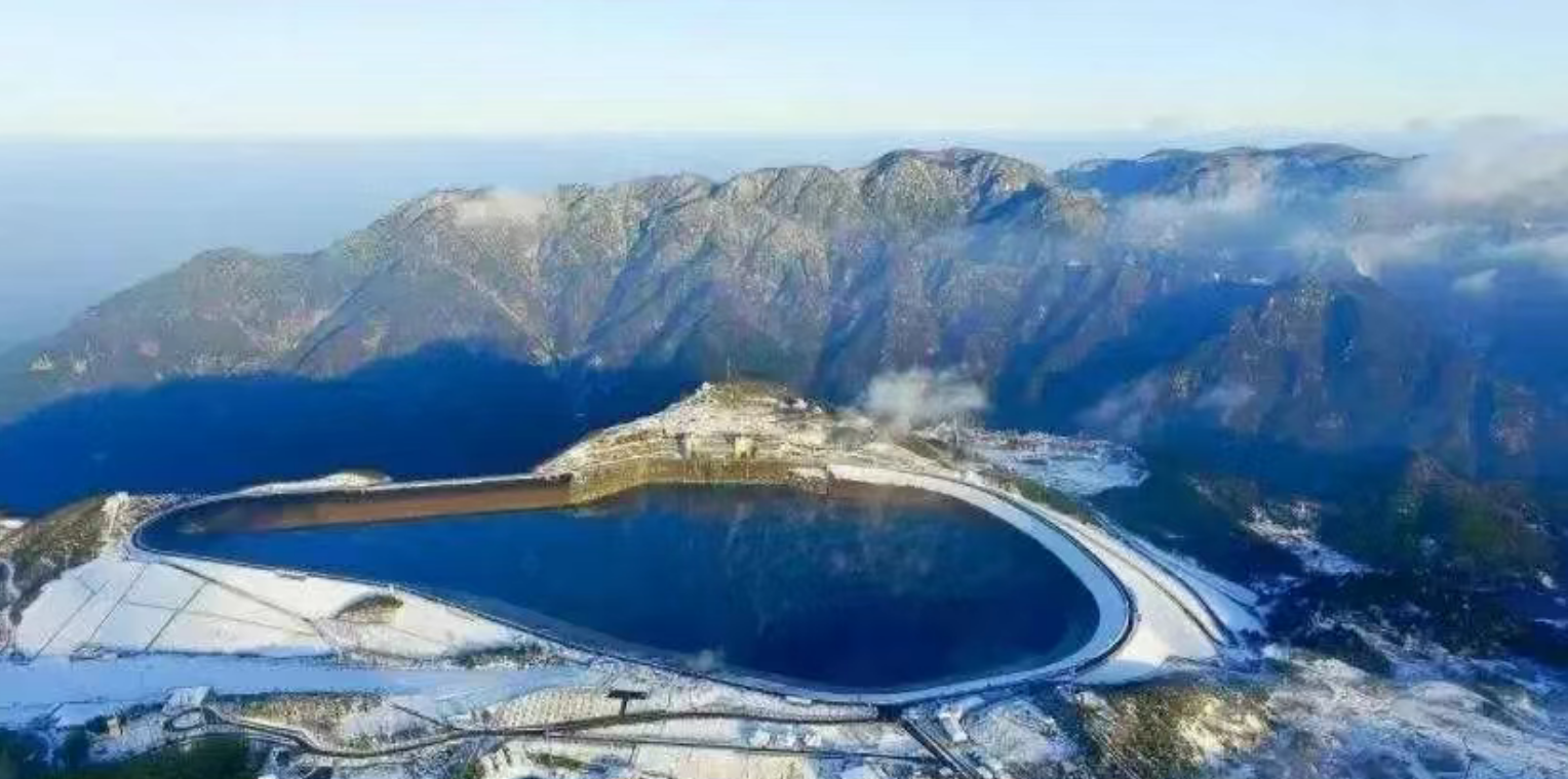 8b0bd1c6eded27cfb636cc9f8a2c8ad6