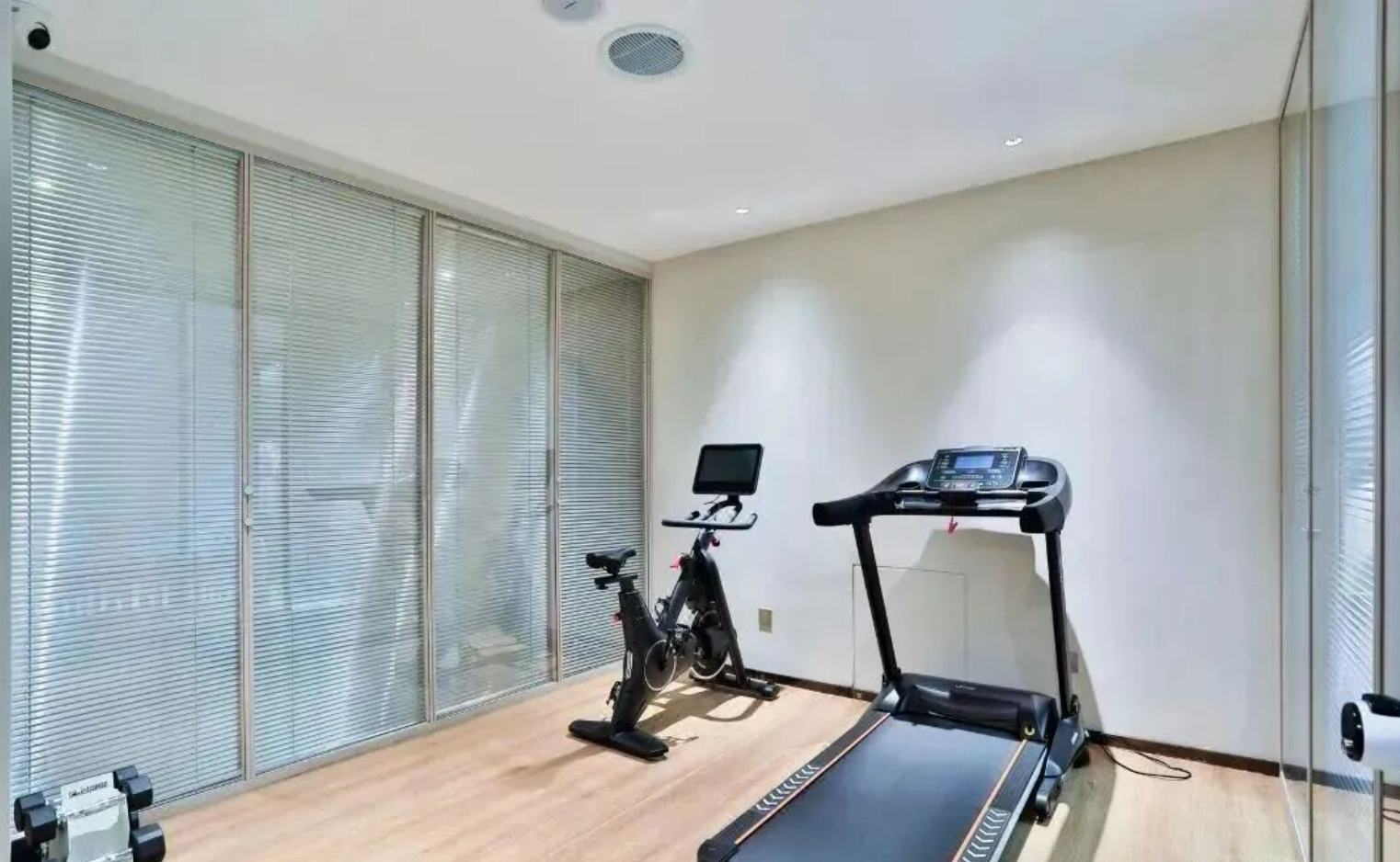 8bd28e23c7811903e9a32d65d900308a