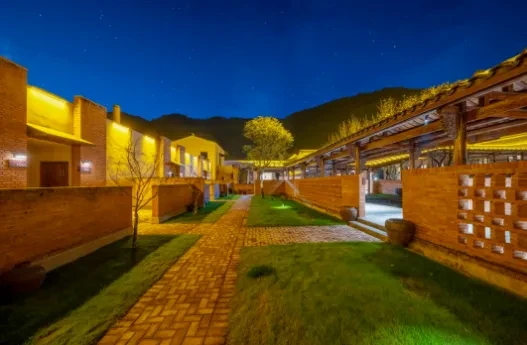 90108afd59531ae7f40f67fbe5903f09-sz_371025