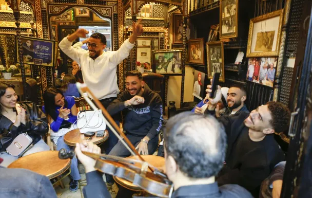 962fde976e961c45683a96022c09ba07-sz_640192