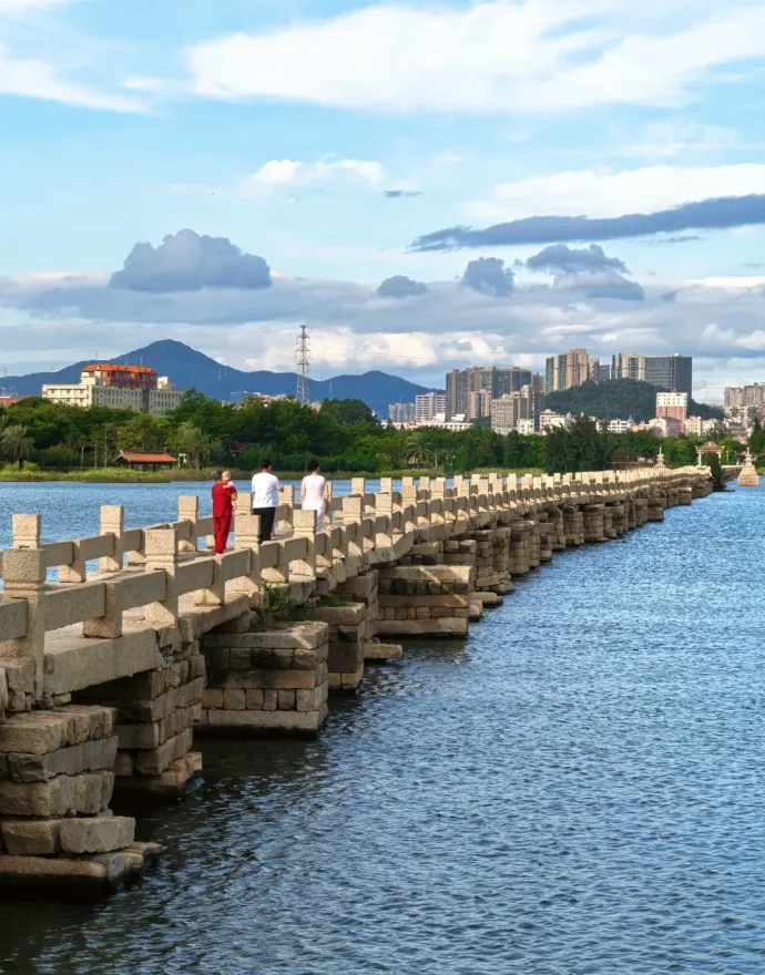 99b4c3efc9f98942abd5b46f3ffe2f95-sz_1107857