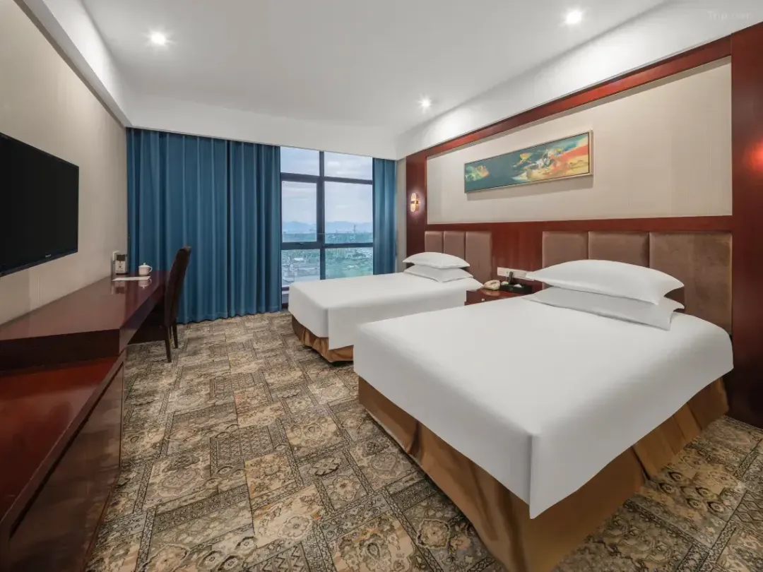 开蚌寻珠▪赠白塔湖游船【诸暨399全含纯玩三日】跟车带导 2自助早4正餐 升级三个特色餐 两晚连住当地四星设施酒店 免费棋牌KTV！