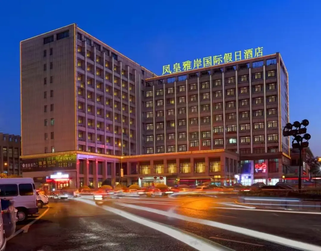 9c263e9625e47775a1427f46edd403f8-sz_137442