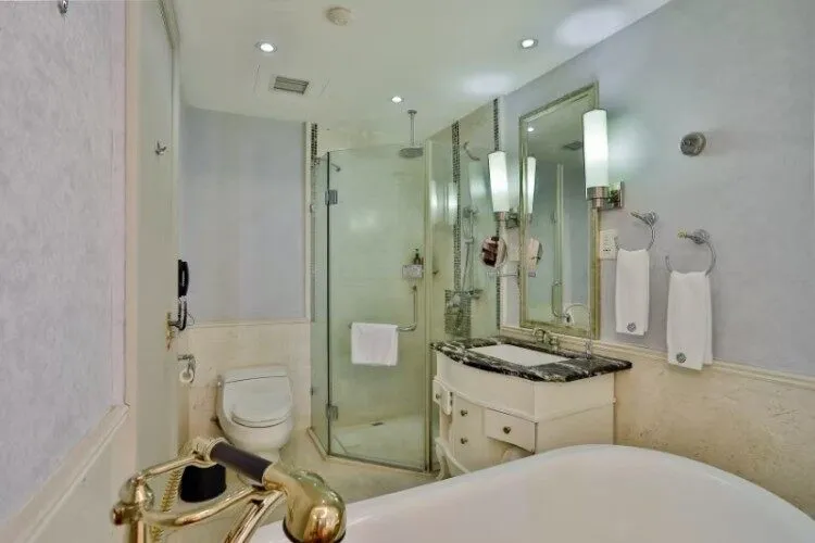 9ecdf0551815c3eefb6fceae69c3196b-sz_43203