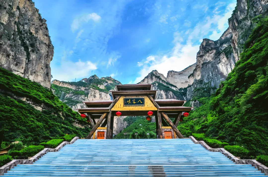 a0555a1b4b063987bb3ff55ed094636b-sz_4593176