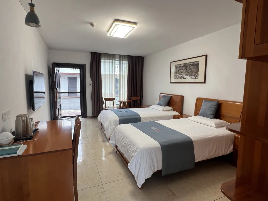 a32c2ab492e7fa19f0139fc072ec3502-sz_1718510