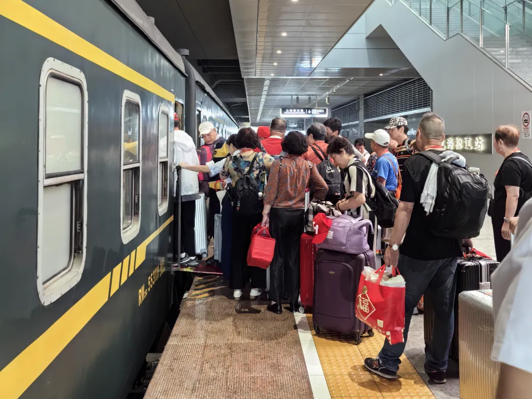 ad49a20bcecb34d44b0f1056e771f609-sz_1990757