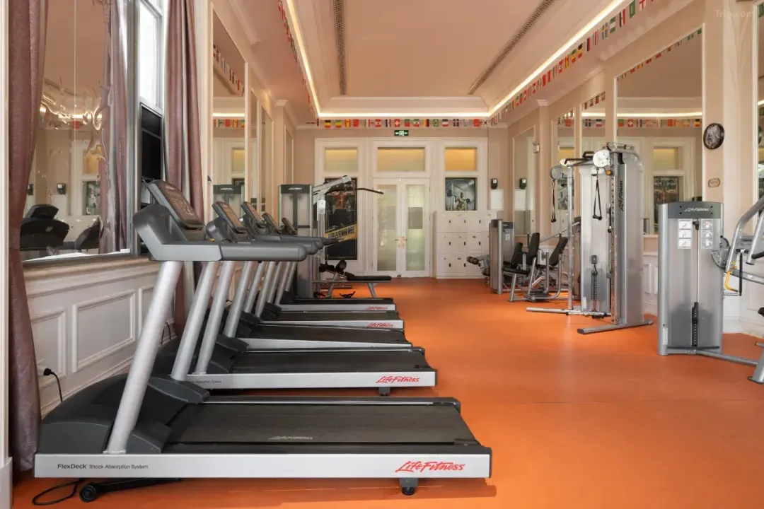 af9a7cad7afbfe2b61fc4ba5ab2161ad-sz_999666