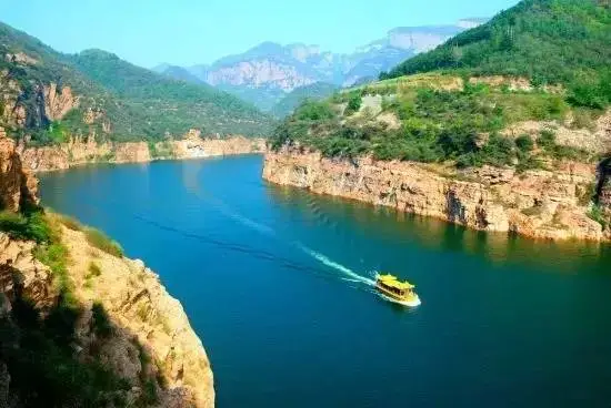 2026爆款新线路【齐鲁山东+燕赵河北】真纯玩+升级2+1五星头等舱车+当地五星酒店 +赵州桥-广府古城-千年瓷都-东太行-京娘湖-趵突泉-大明湖双卧8日游