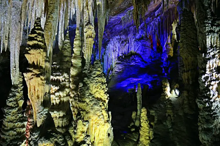 b4406bf07363f9346d7d1e6552c3d15c-sz_97135