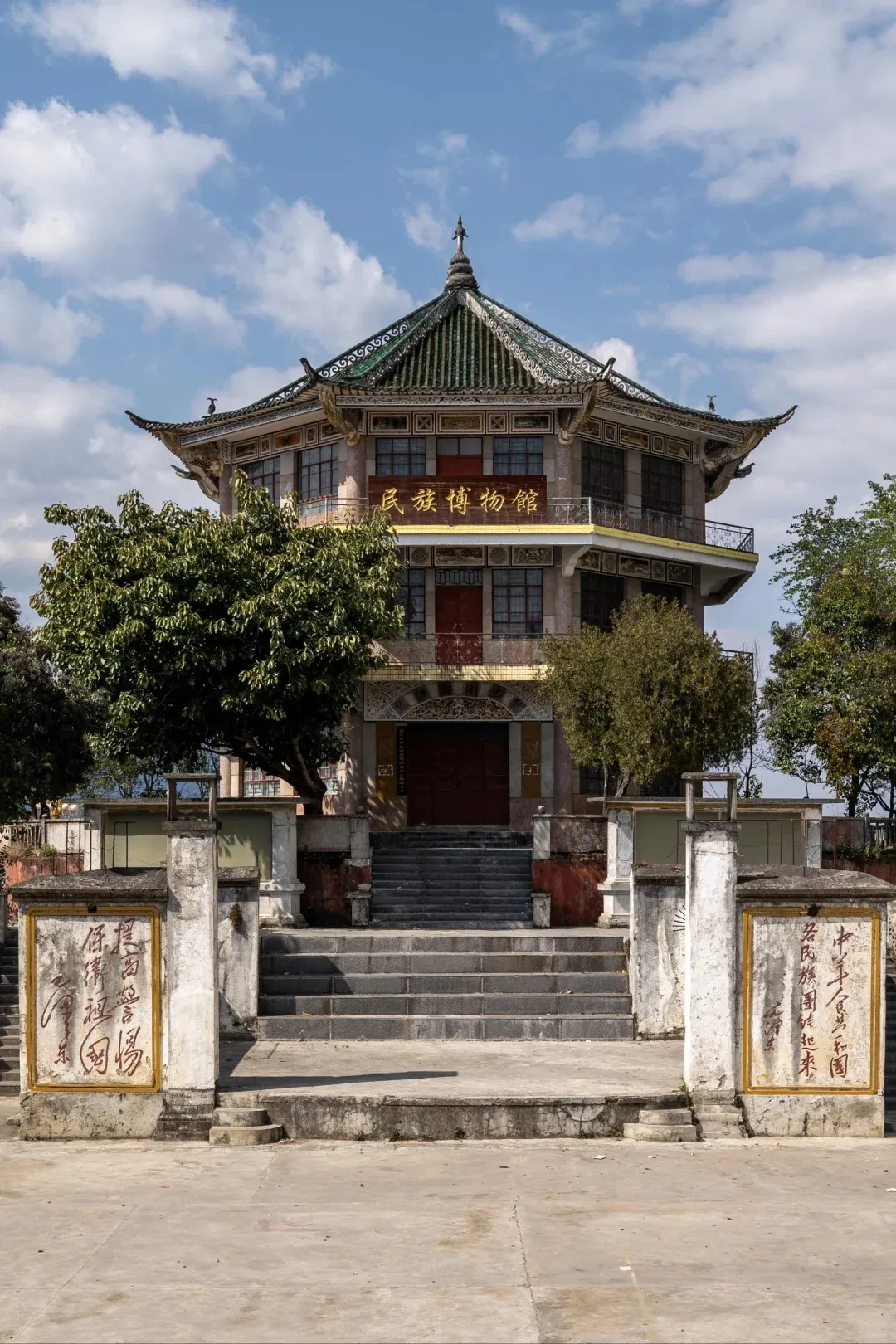 b595a78f0c49391883af256f9b191a6e-sz_521133