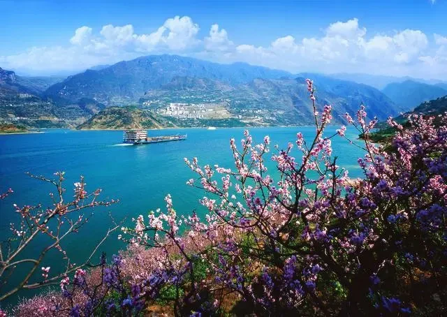 b6058035613b5acd70e917de398cb7ce-sz_75572