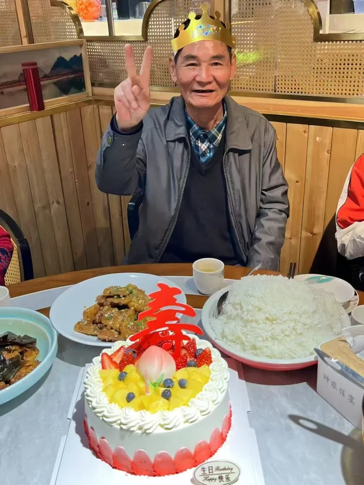 b62f7caa2f475373fabef71570817edb-sz_4357921