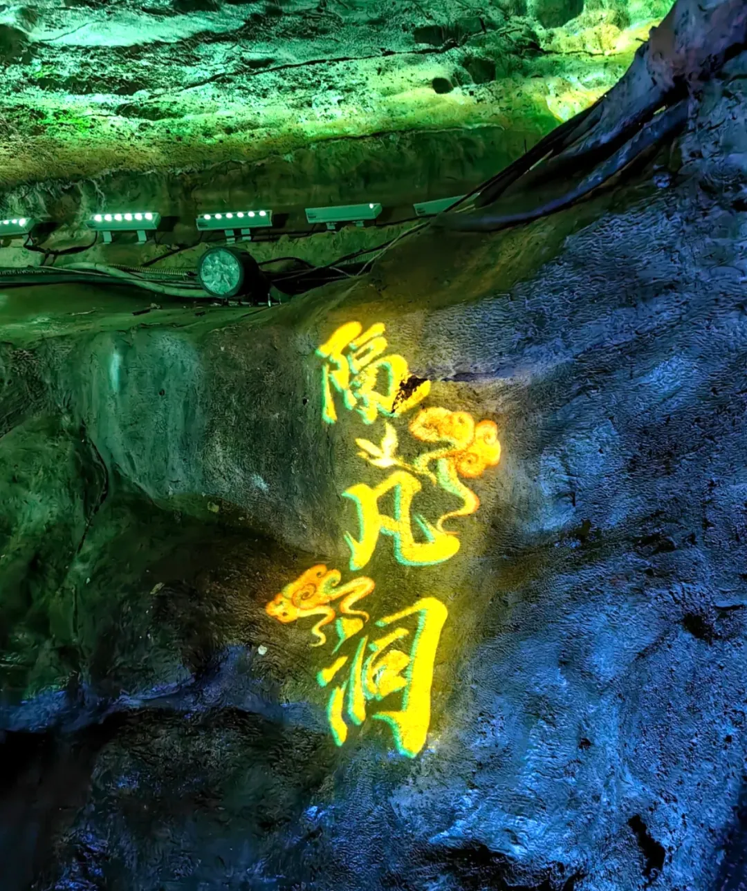 b79ee844668eaede85657b182a34afb3-sz_1561306