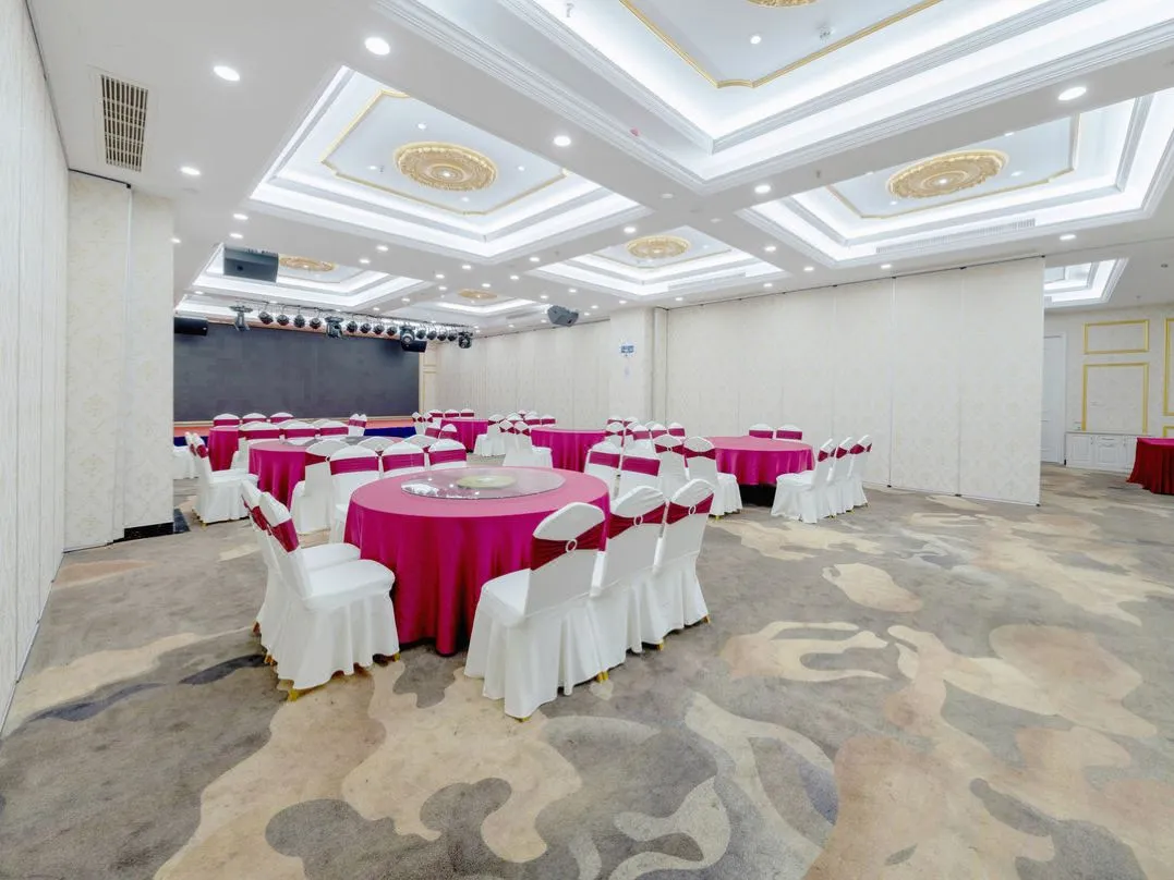 beb1a410cfbc511ba9b4410d7ff1fb43-sz_1576795