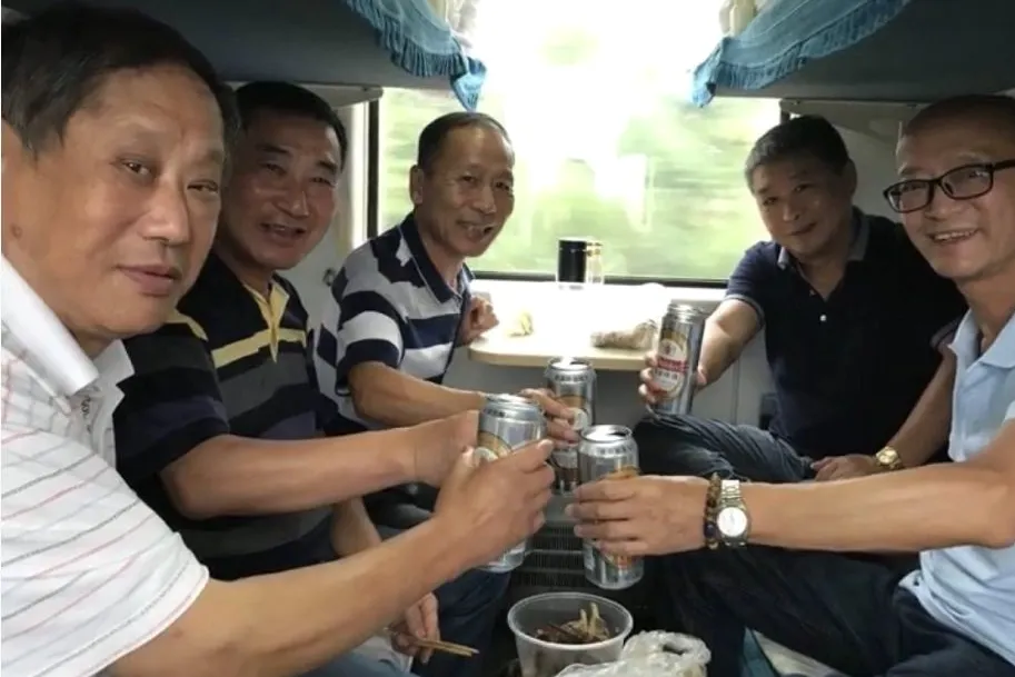 c68032aaaad66db3f2c38ce99fbe525f-sz_74145