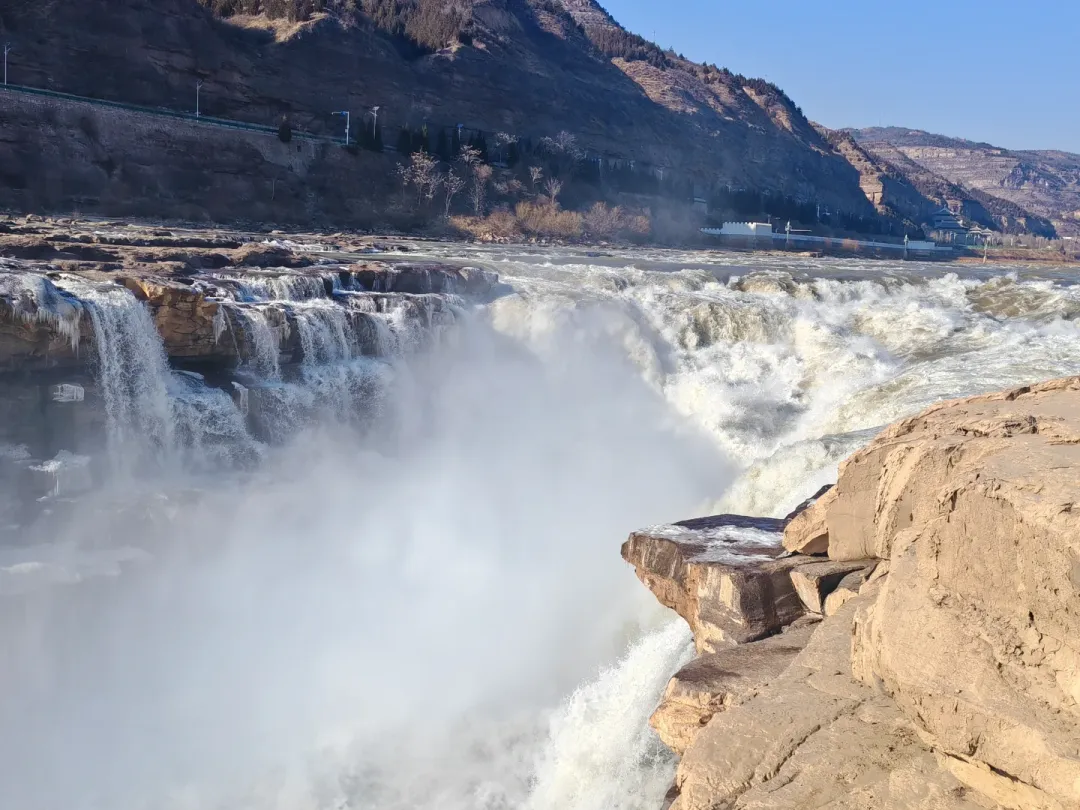 c73b2a17f4eea678675a509604426fe2-sz_2219741