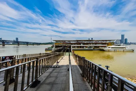 c7834e5b76756136e22faec60ad844db-sz_270299