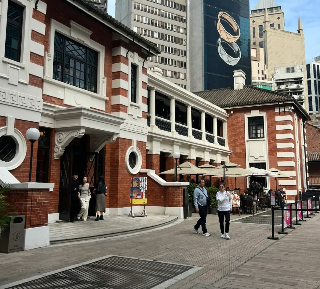 ccfbfb0510f0d9110729e88123b478ba-sz_3284431