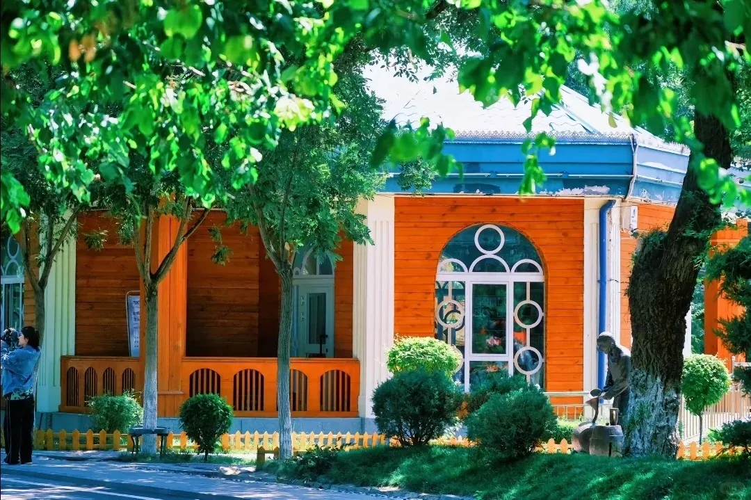 cd77107297aa2c7ee7dff1fbaf0ab707-sz_323415