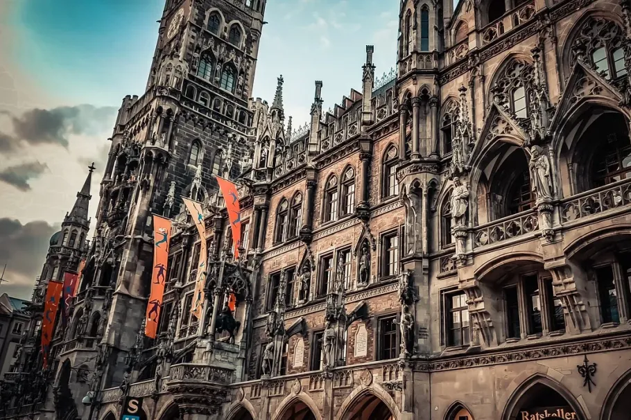 cddd6d4c9d8ab9de86e729965cdbcff6-sz_2226093