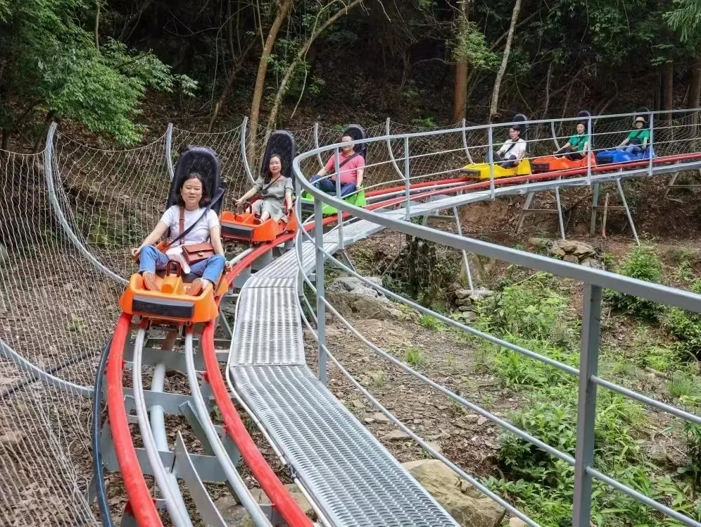 d65a6855c00a1e712e328f9f63c51f24-sz_825903