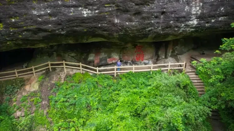 d759e500e5e80612ccd9a97c0c834965-sz_159736