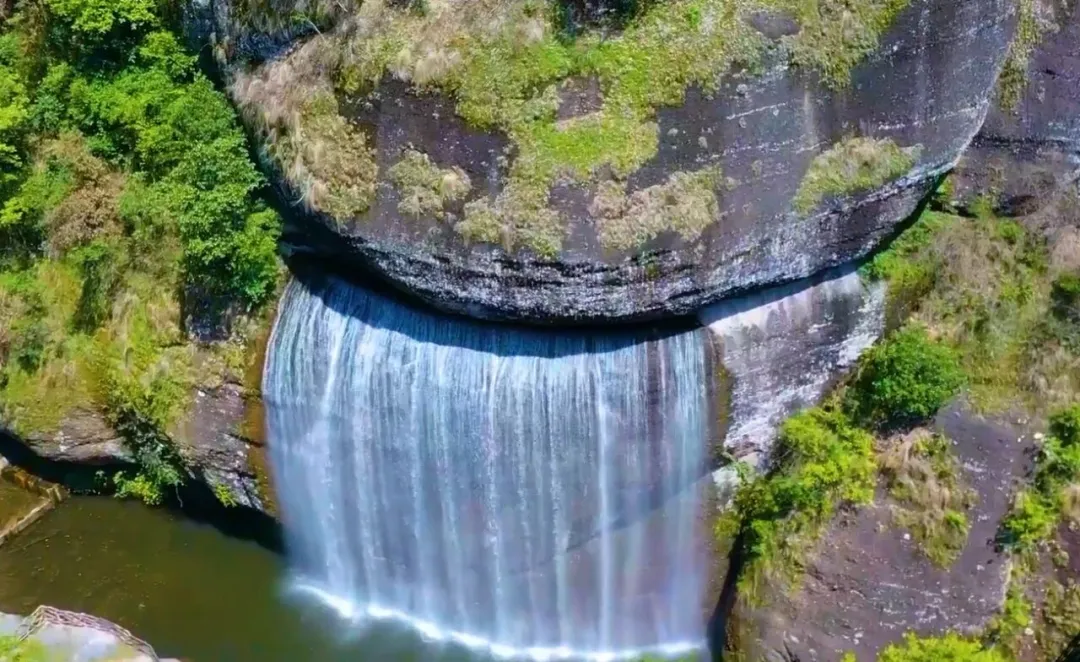 d81177670b4ccc4a81bad66f62f59378-sz_2668586