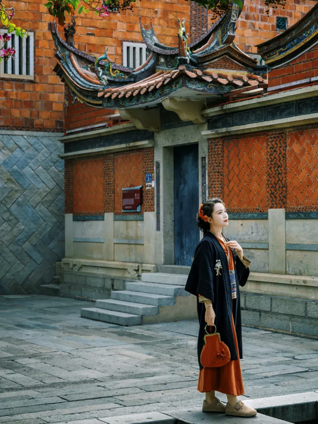 d91ee320904519f1947eb8153d682fed-sz_2098500