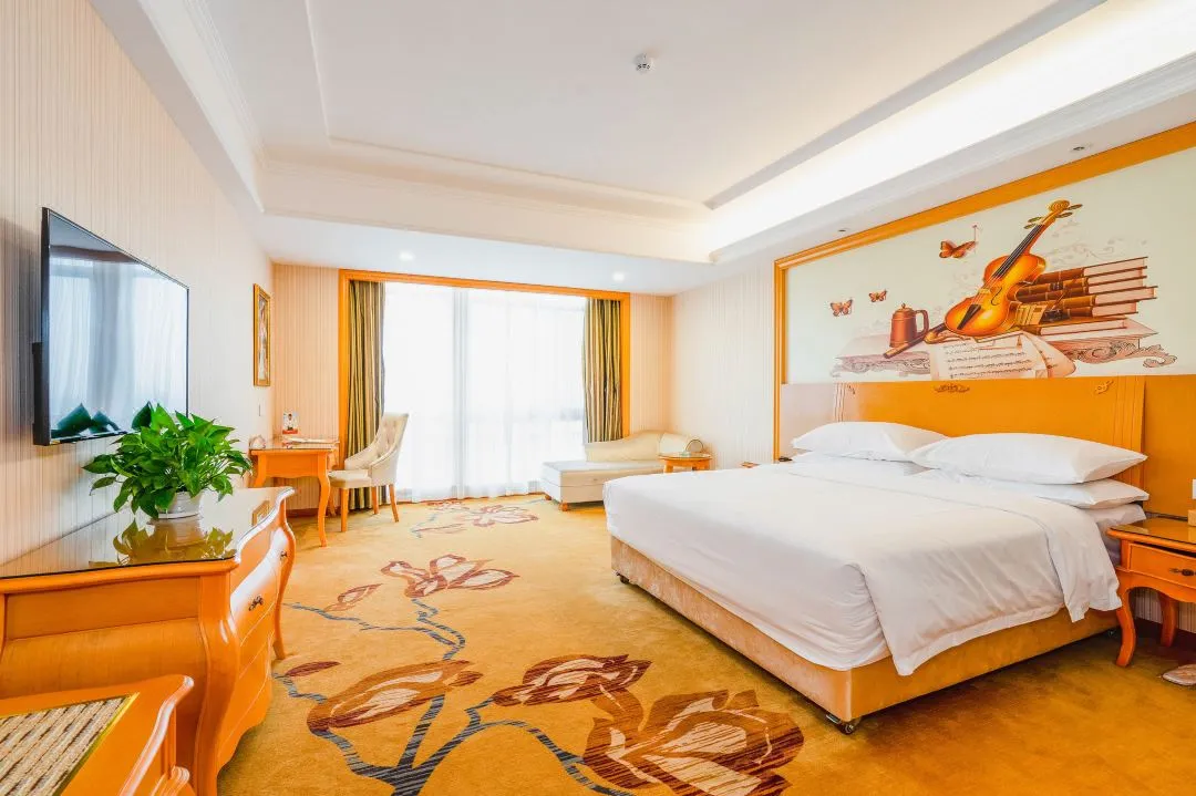 e37f3dd32dbd8fed9546f90d87c0ba9d-sz_1501629