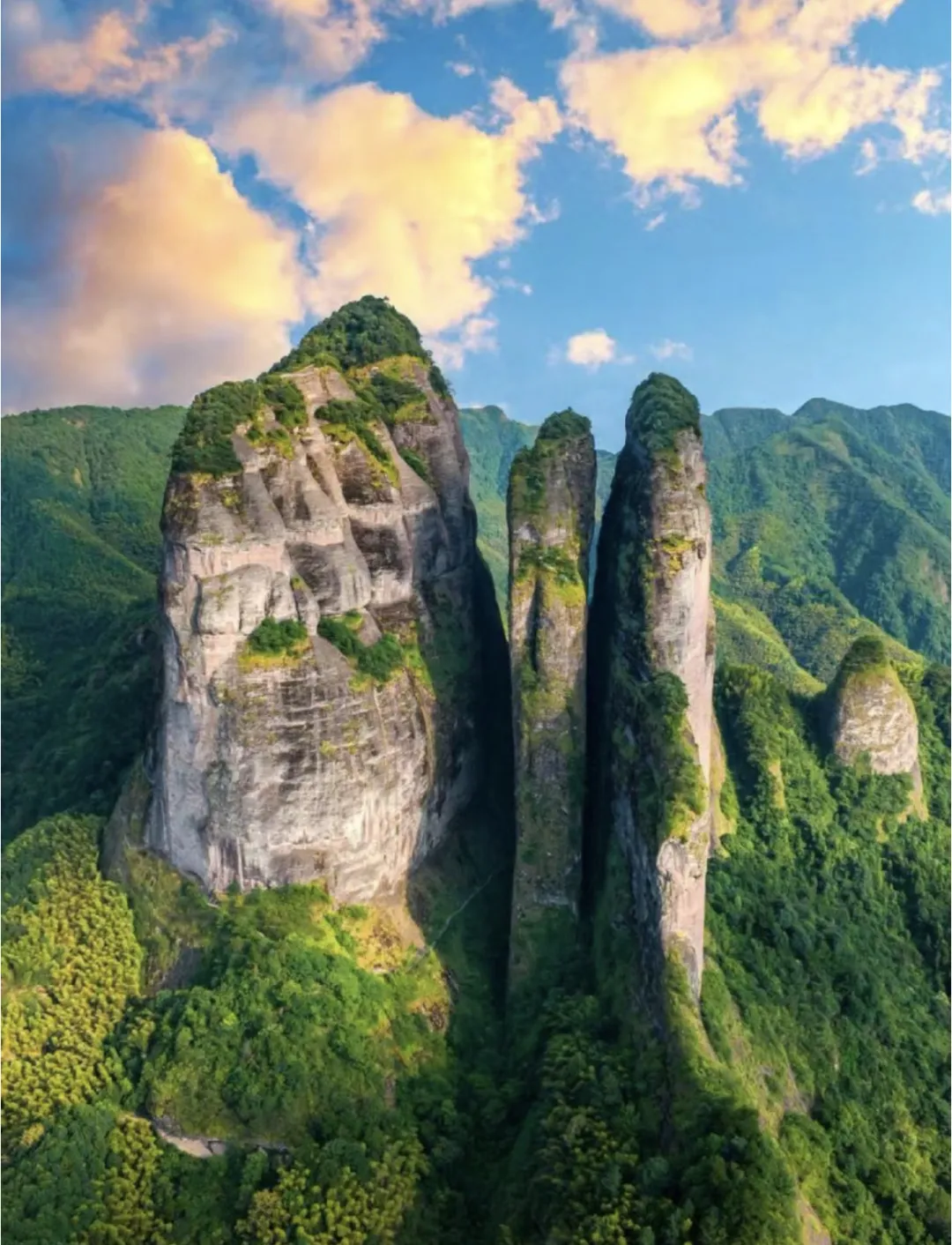 e4ec90b768b2a520a3e10a9169423f52-sz_1777613