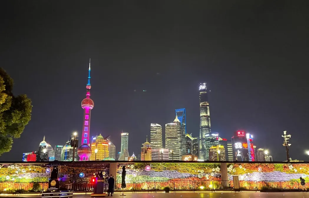 ea99d904a8411c2831158fd50f903519-sz_706702