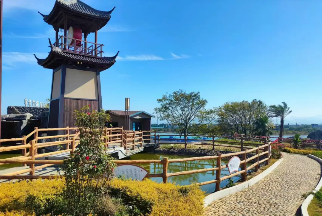 f79c0977ee4228cfee78426bcd668367-sz_1415377