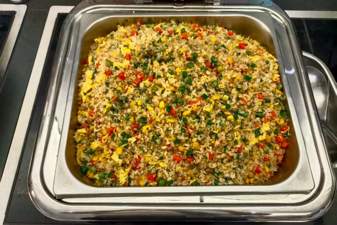 f94eac43d3a8818bfa5809bb5bca241c-sz_430384