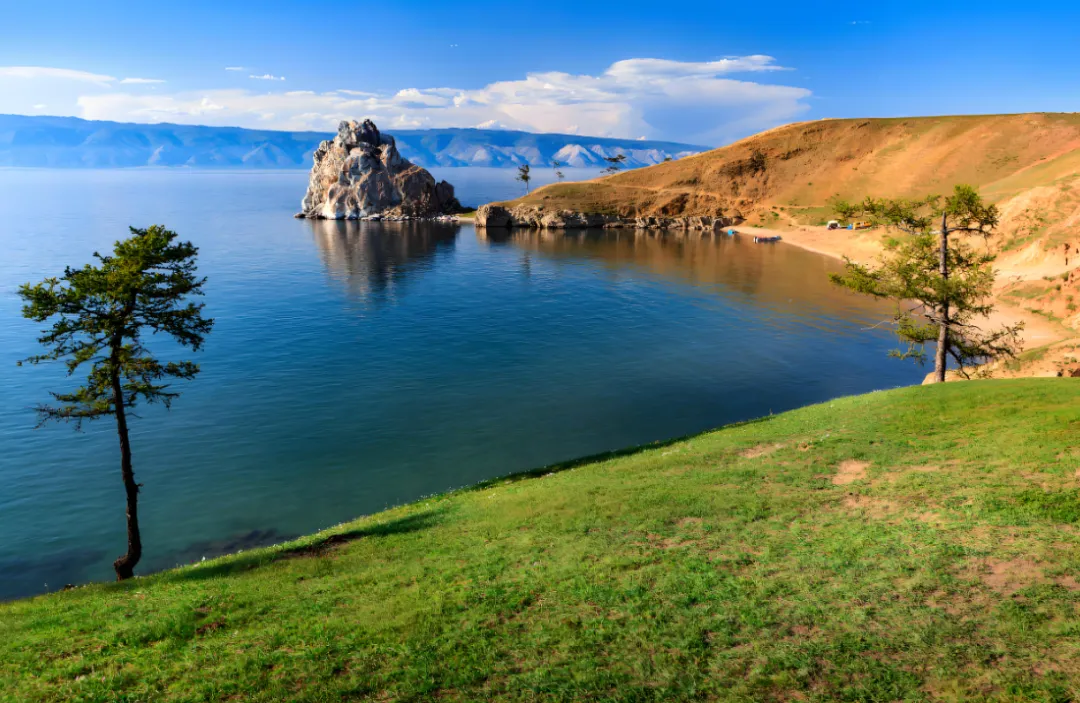 f9b5d41b7e5ead4c7b8268e95eb9cd90-sz_2036656