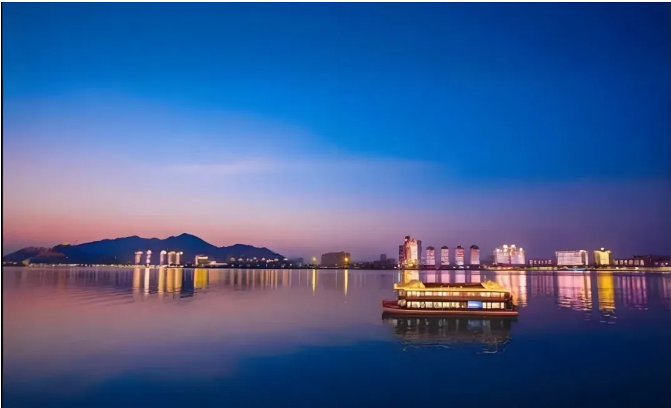 ffa739ee6d3339fc17c4c4e587b6b25e