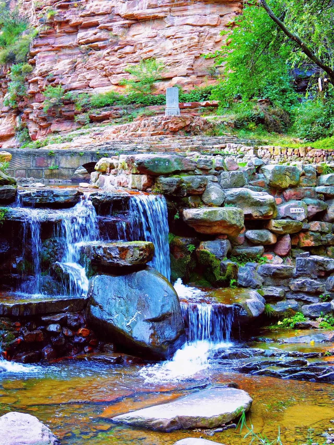 uiQnrtrShG9BZ-oljU0iVQ8d4de4cd61643123aace3750384b21a5